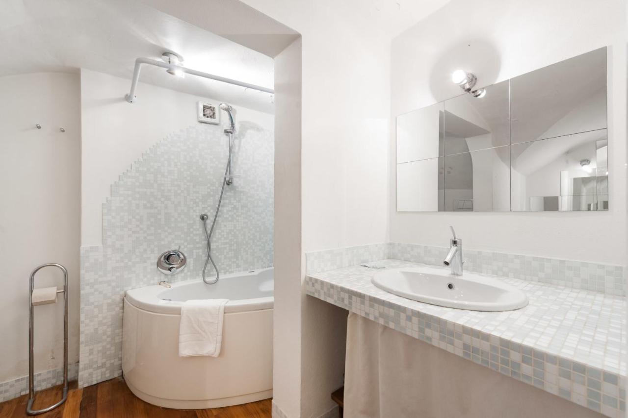 Pontevecchio Luxury Suite Amazing Location - Hosted By Sweetstay Флоренция Екстериор снимка