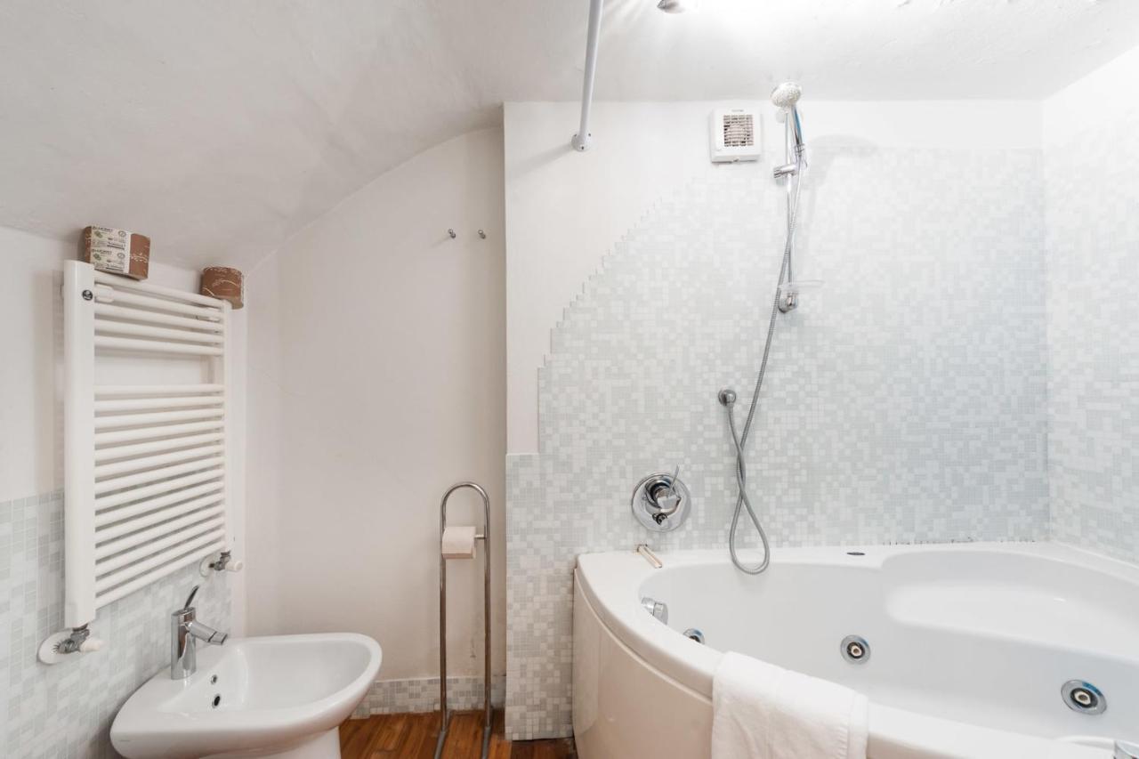 Pontevecchio Luxury Suite Amazing Location - Hosted By Sweetstay Флоренция Екстериор снимка